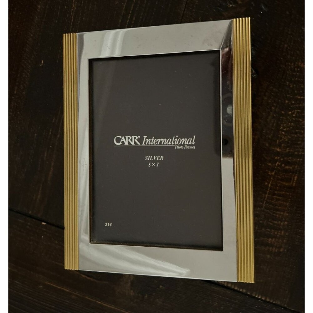 Vintage CARR International Silver photo frame 9" x 7"